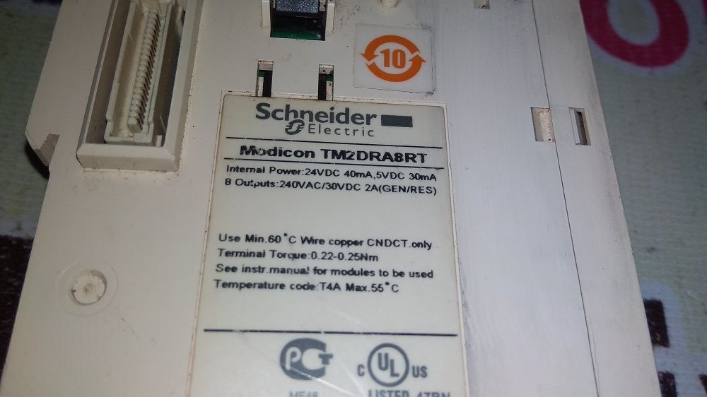 SCHNEIDER ELECTRIC MODICON MODULE