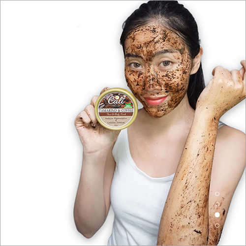 Cali's Tamarind And Coffee Scrub