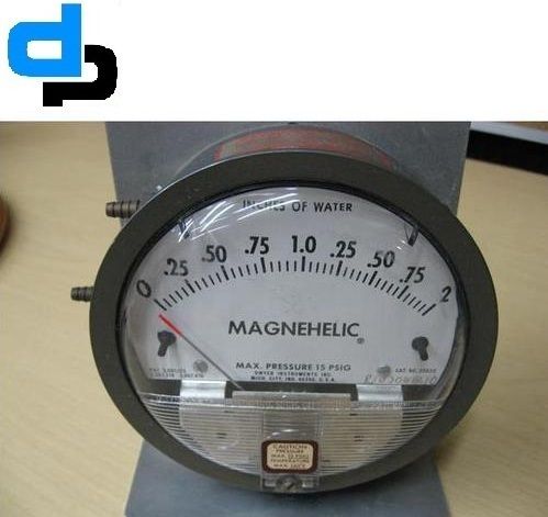 Dwyer 2002D Magnehelic Differential Pressure Gauge