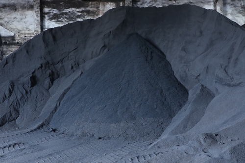 Indonesian Screening Coal - 00mm to 06mm Size | High Purity, Excellent Flammability, Low Ash and Moisture Content