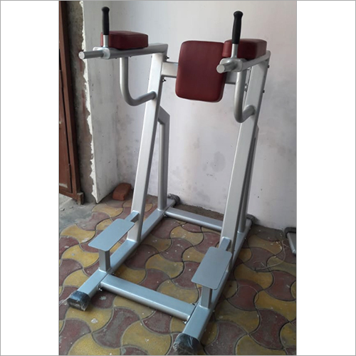 Dipping Gym Machine