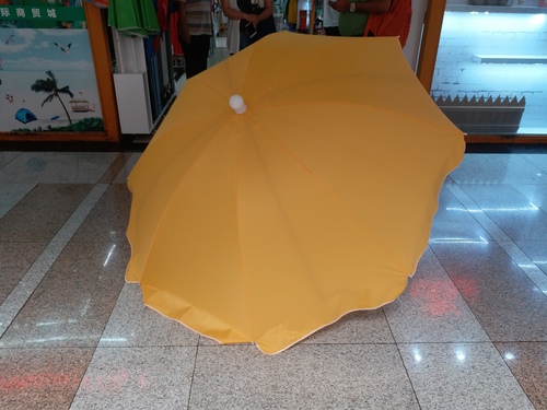 Outdoor Cantilever Umbrella By SAI TRADES & EXPORTS