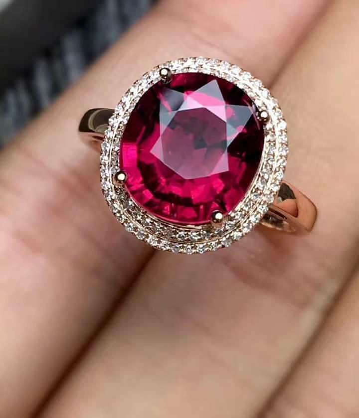 15.13 Carat Oval Red Spinel and Diamond Ring – David Gross Group