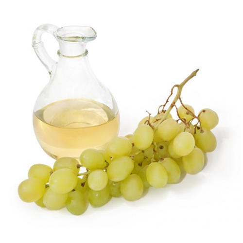 Grapeseed Carrier Oil - 100% Pure Cold Pressed Extract | Light Yellow-Green Color Odorless Ideal for All Skin Types Rich in Essential Fatty Acids