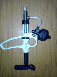 Imported Vaccinator (Demaplast)