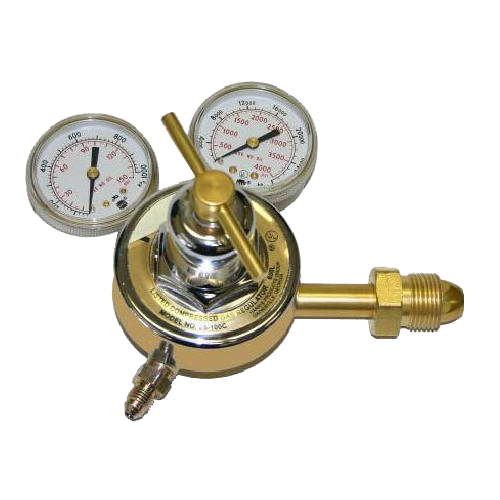 Industrial gas pressure regulator
