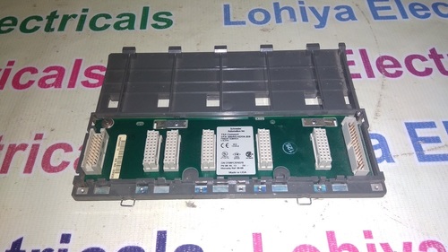 SCHNEIDER ELECTRIC RACK