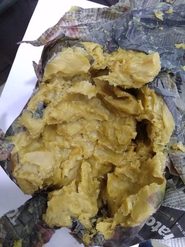 Slack Wax (BN Grade - Golden Yellow Color)