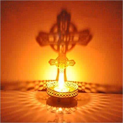 Jesus t light holder