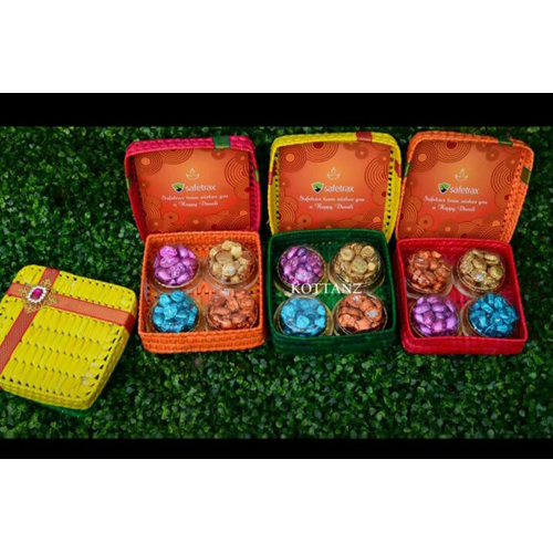 Handicraft Gift Box