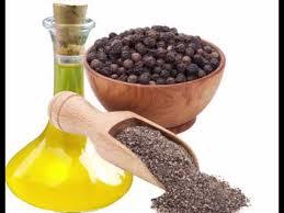 Black Pepper Oil - 100% Pure Essential Oil, Colorless to Pale Yellow Appearance, Provides Pain Relief and Fragrance Compound for All Age Groups