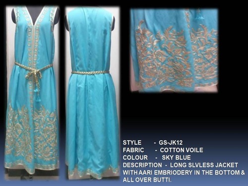Long Slvless Jacket With Aari Embriodery In Bottom