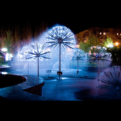 Dandelion Fountain