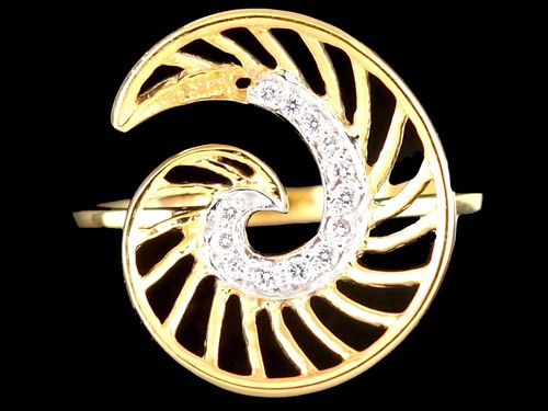 Pigeon Shape Diamond Ring