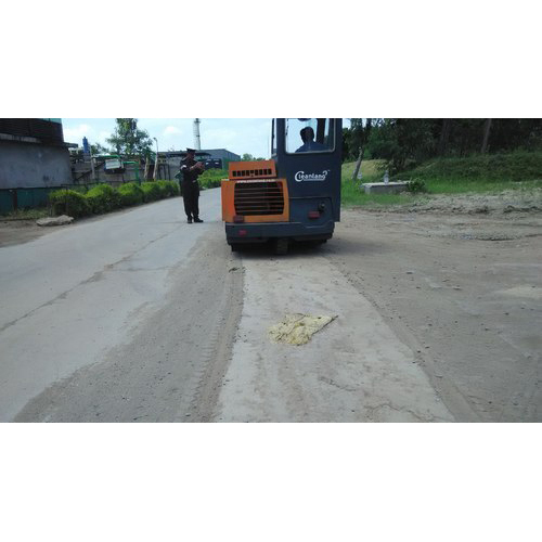 Road Sweeping Machine
