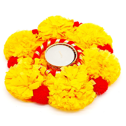 Yellow And Red Sai Baba Statue