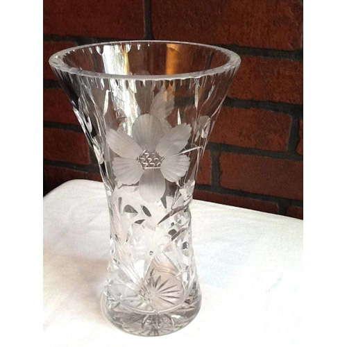 Glass Vases - Handcrafted Pure Glass, Customized Sizes , Enchanting Transparent Designs in Classical & Modern Styles for Home DÃ©cor