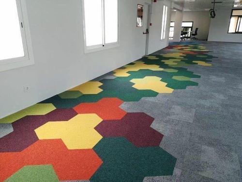 Multi Color Hexagonal Carpet Tiles At, Hexagon Carpet Tile Manufacturer