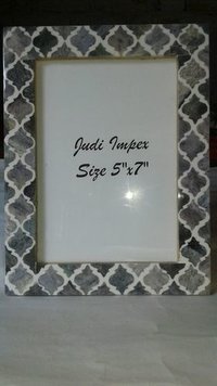 Bone Pattern Mirror Frame - Elegant Design, Unique Bone-inspired Texture