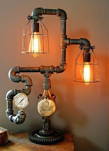 ANTIQUE INDUSTRIAL LAMP