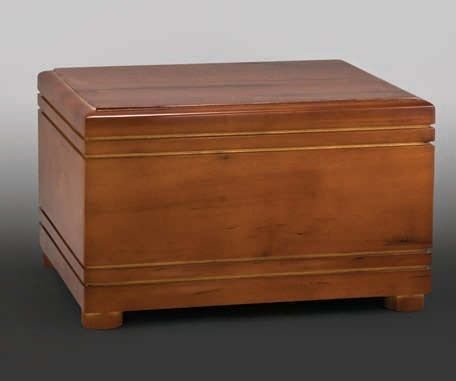 Coronet II Cherry Hardwood Wood Urn