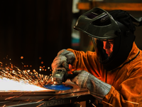 Welding & grinding helmet