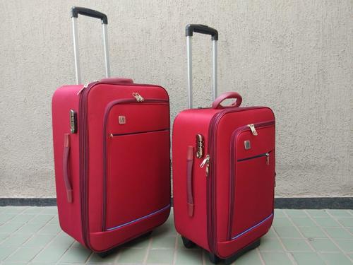 Red Polyester Trolley Bag Set Wheels: Yes