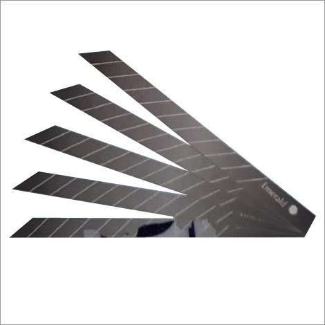 Snap off Cutter Blade 9mm/18mm - Steel Material, 9mm/18mm Size, Grey Color | Ideal for Stationary Hand Cutter Applications