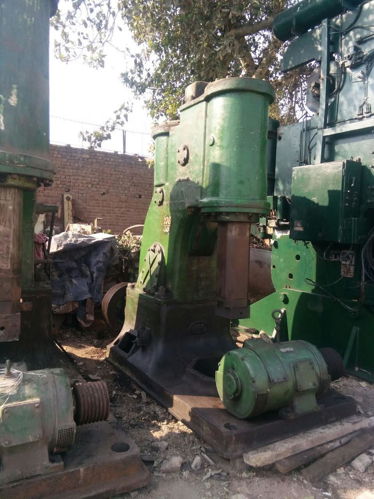 Massey Forging Hammer 500 Kg - Color: Green