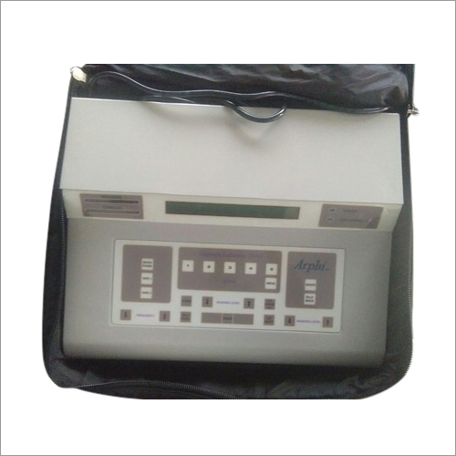 Diagnostic Audiometer By B S SURGICAL
