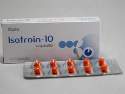 Isotroin Capsules