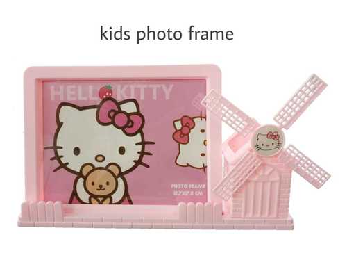 PLASTIC PHOTO FRAMES PLASTIC PHOTO FRAMES