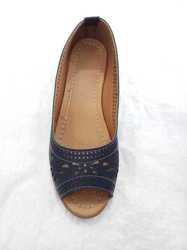 Ladies Bally Heel Size: Flat