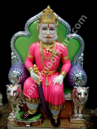 White Maharaja Agrasen Statue