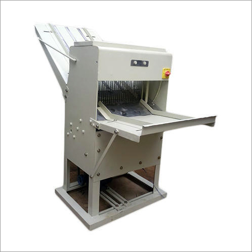 Table Top Slicer Machine By AQME BAKE AUTOMATION & PACKAGING