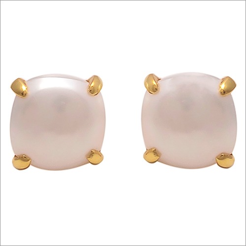 Pearl Earrings - Pearl, Gold, 10x10 mm, Off-White | Elegant Style, Secure Fit, Versatile Wear, Classic Design