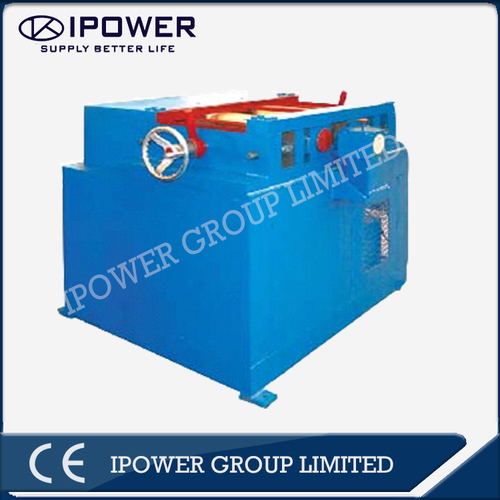 Straightening machine for round rod/pipe