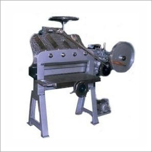 Paper Roll Cutting Machine