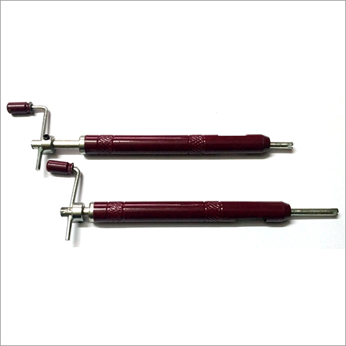 Inserting Tool Application: For Internal Thread