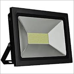 LED Flood Light - Black & White Rectangular Shape 150 - 277 Volt | Optimal Brightness Long Service Life Minimal Maintenance
