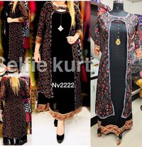 Selfi Kurti
