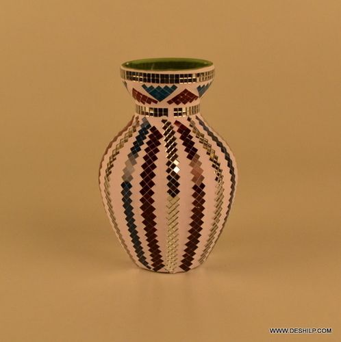 BEAUTIFUL MOSAIC SHAPE GLASS FLOWER TABLE VASE