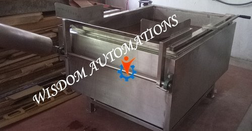Batch Fryer For Namkeen By WISDOM AUTOMATIONS