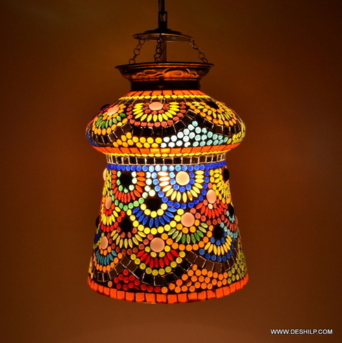 DECOR AND ANTIQUE GLASS MOSAIC WALL LAMP