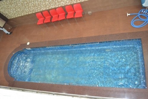 Roman shaped Swimming Pool Roman shaped Swimming Pool