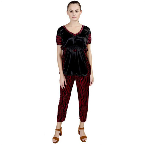 Silk Women'S Striped Red Night Suit