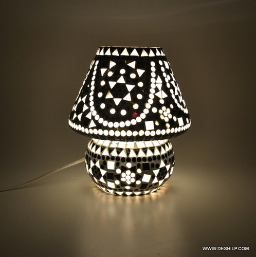 SMALL BLACK & WHITE GLASS MOSAIC TABLE LAMP
