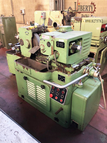 Estarta Centerless Grinder