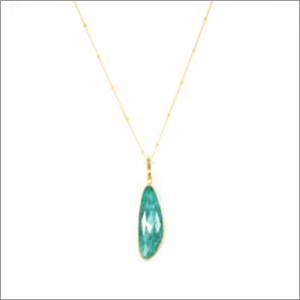 Ladies Dyed Emerald Necklace Ladies Dyed Emerald Necklace