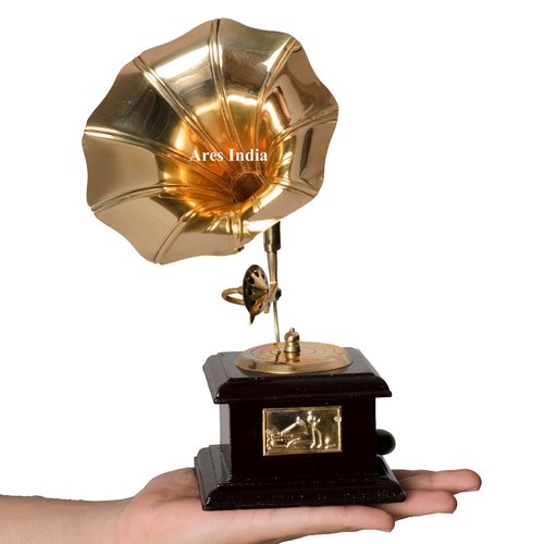 Gramophone Replica Showpiece Size: Height: 6 Inches